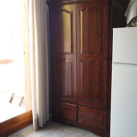 Fistiki Rooms Ajía Marína Kültér fotó